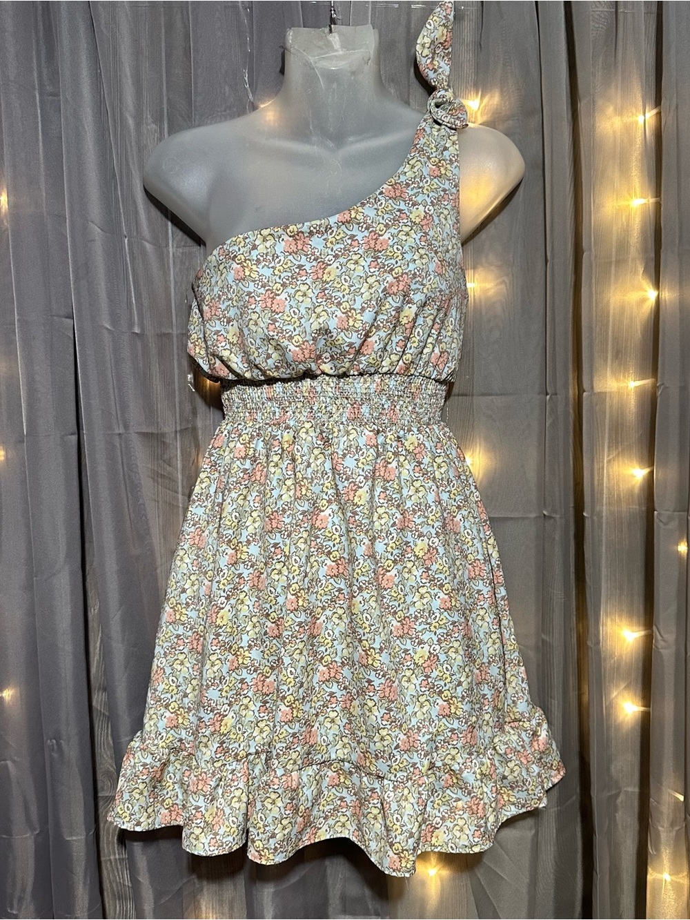 Altar’d State Retro Floral Print One Shoulder Mini Dress Cinched Waist Sz XS NWT